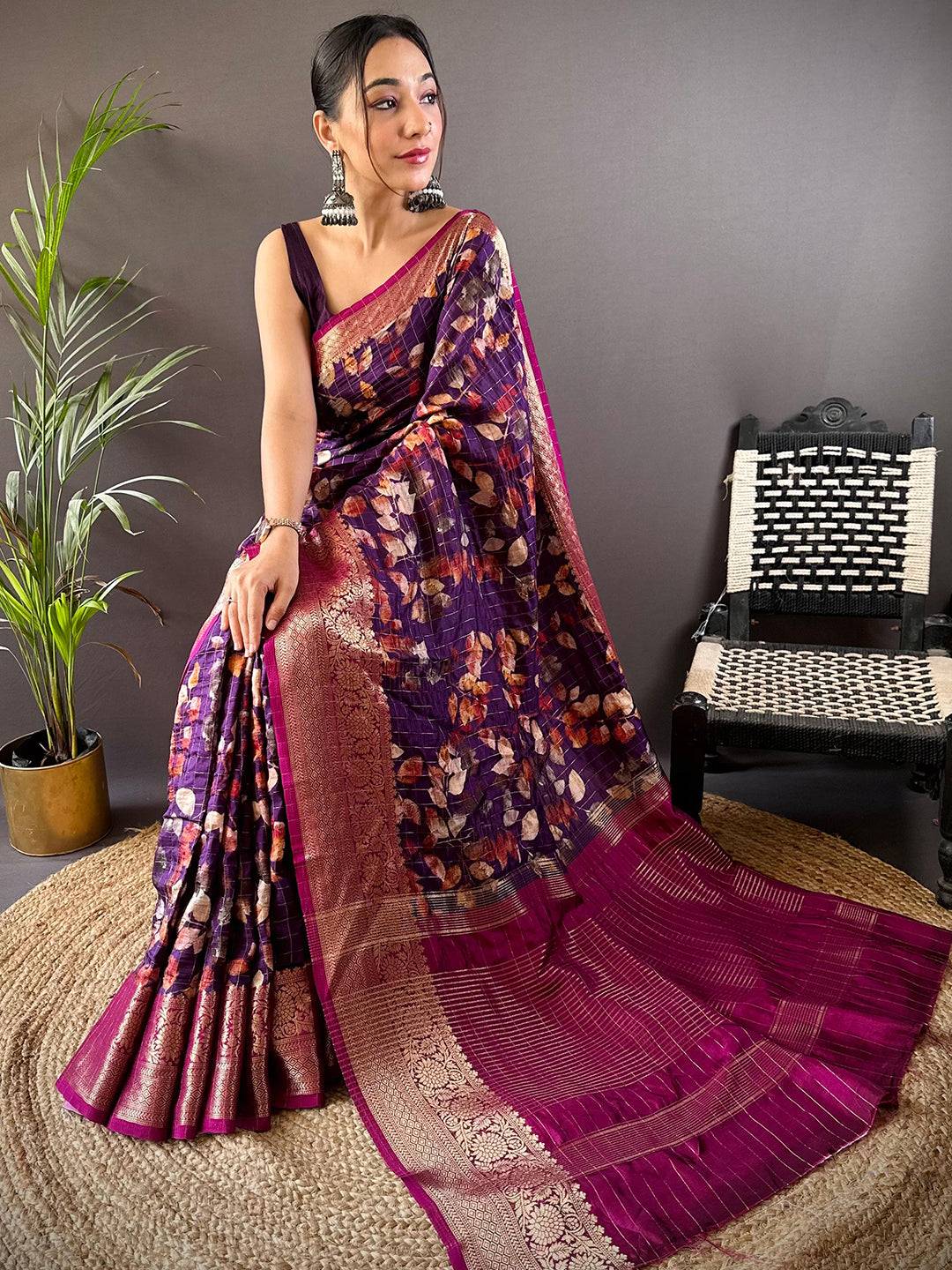 Floral Radiance Viscose Saree