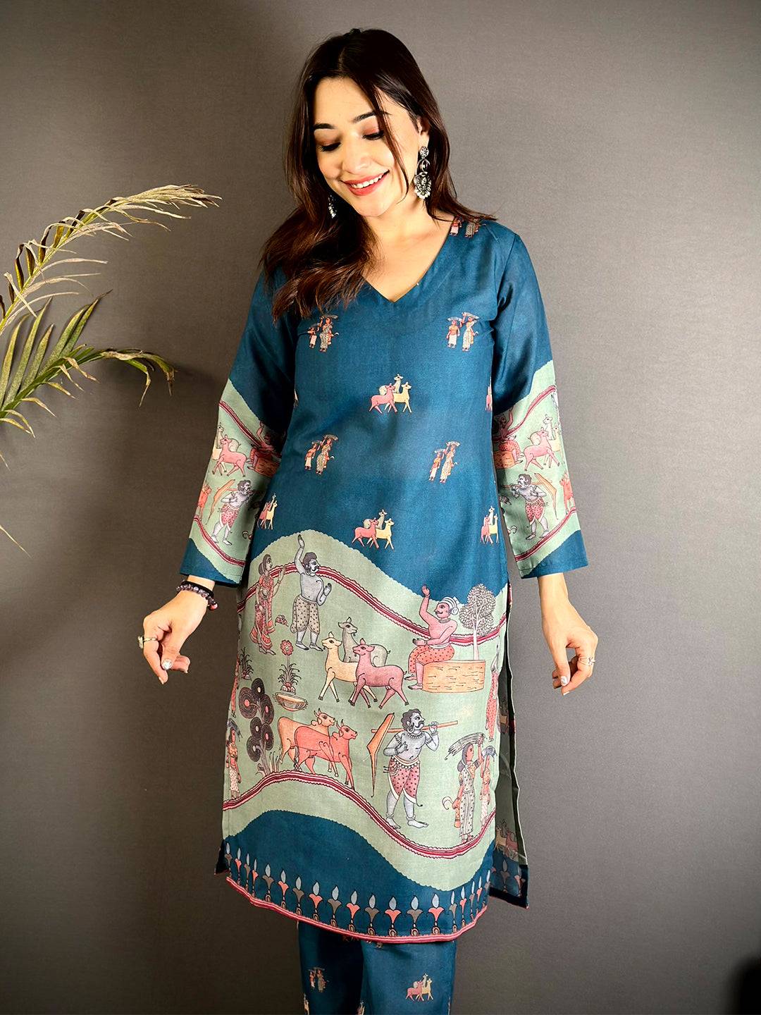 Elegant Kalamkari V Neck Kurti
