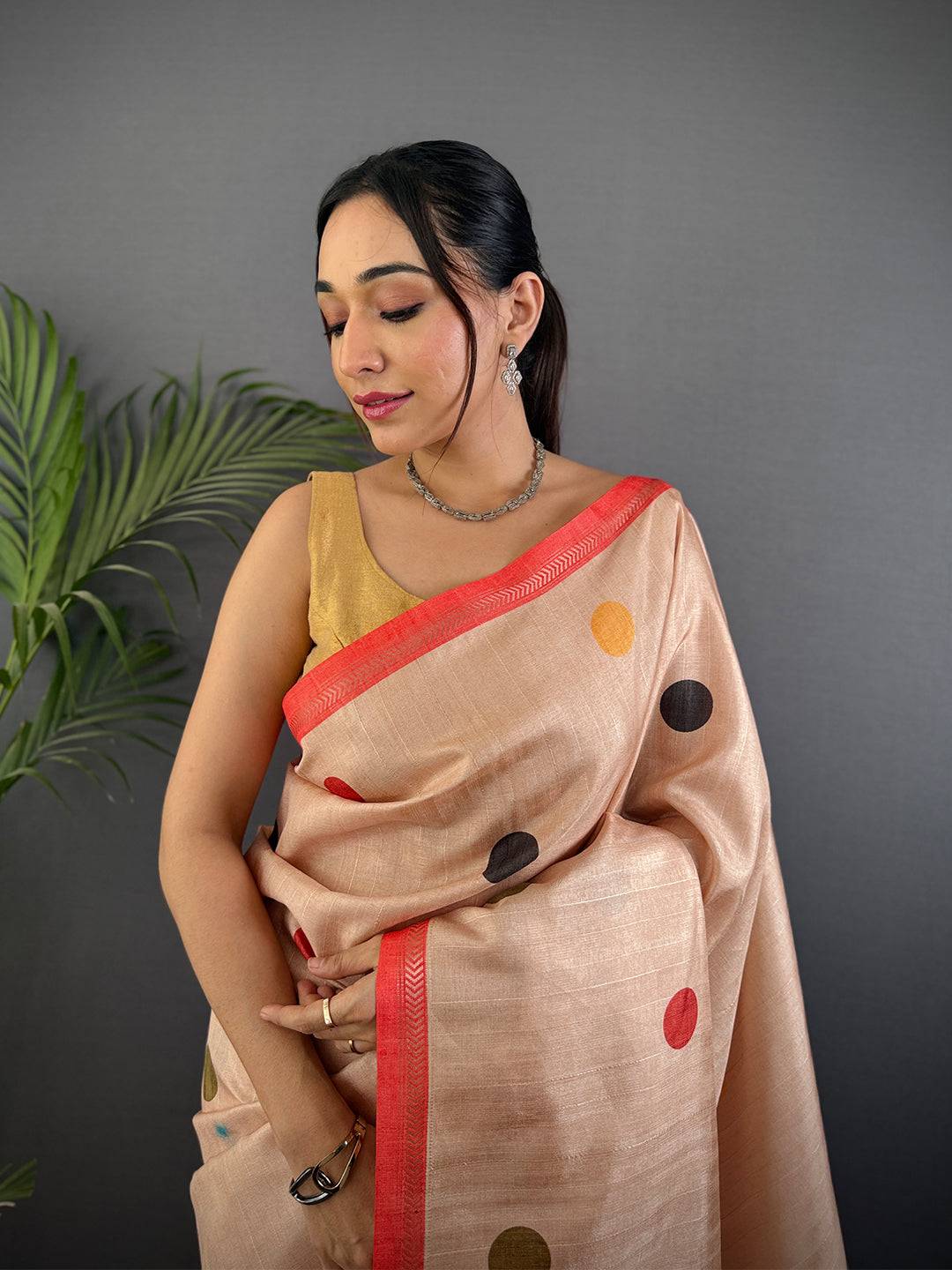 Cream Handloom Ghicha polka Dot Saree