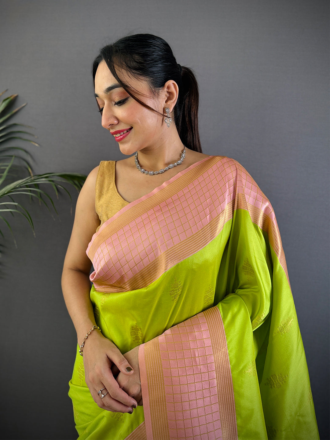 Green Kolam Zari Butta Soft Silk Saree