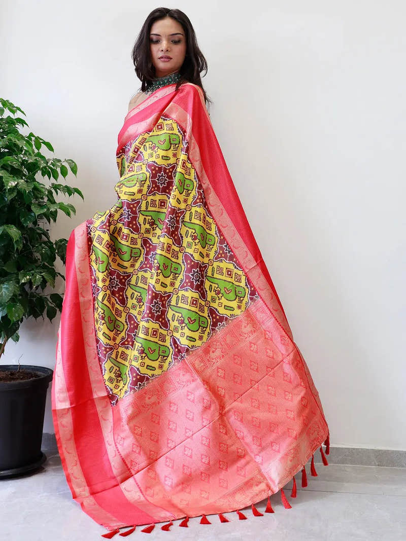 Attractive Soft Silk Gadwal Border Pochampally Print Saree