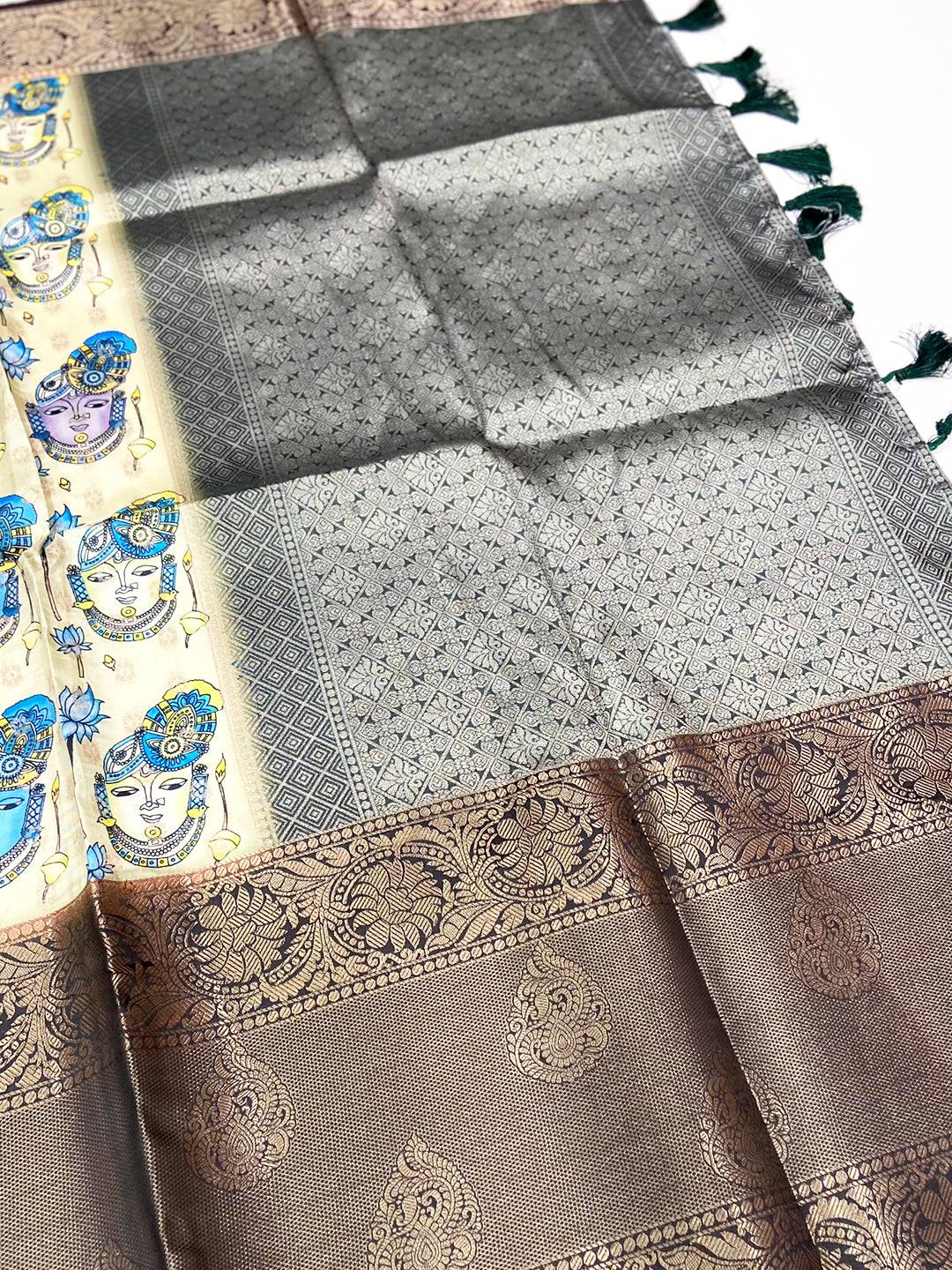Royal Banarasi Silk Krishna Motif Pattu Saree