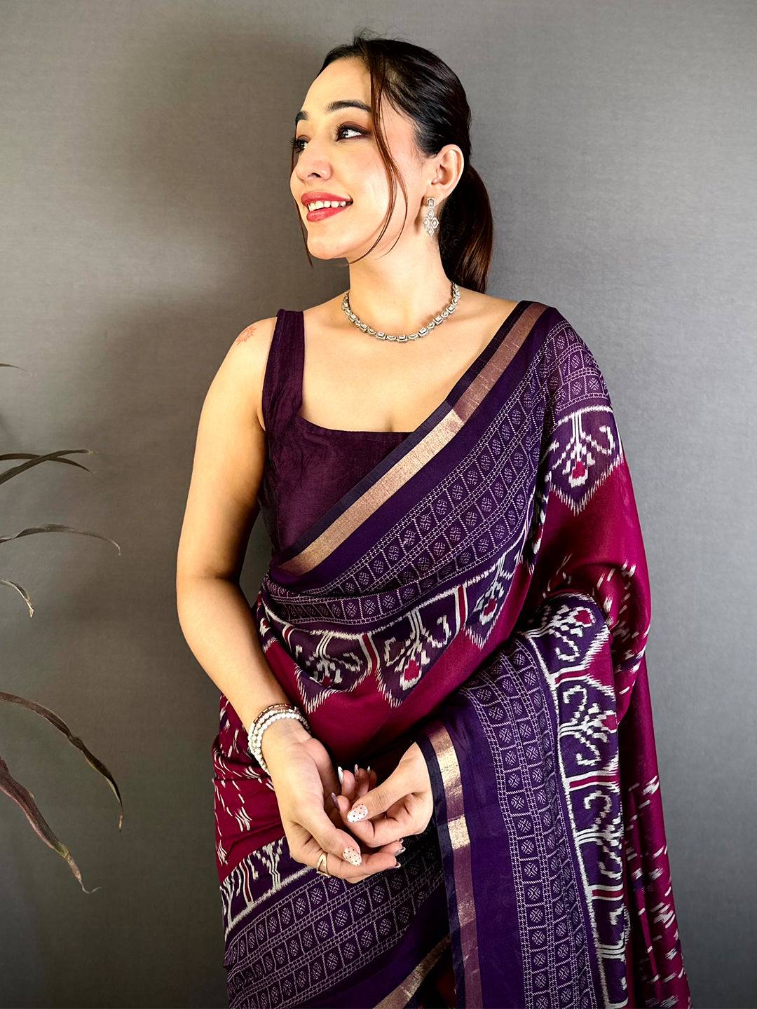 Wine Mul Cotton Ikkat Rudraksha Border Saree