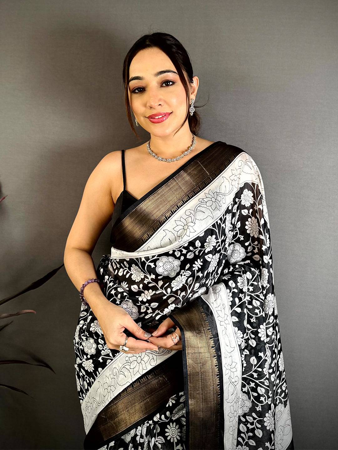 Classic Pen Kalamkari Dola Silk Saree