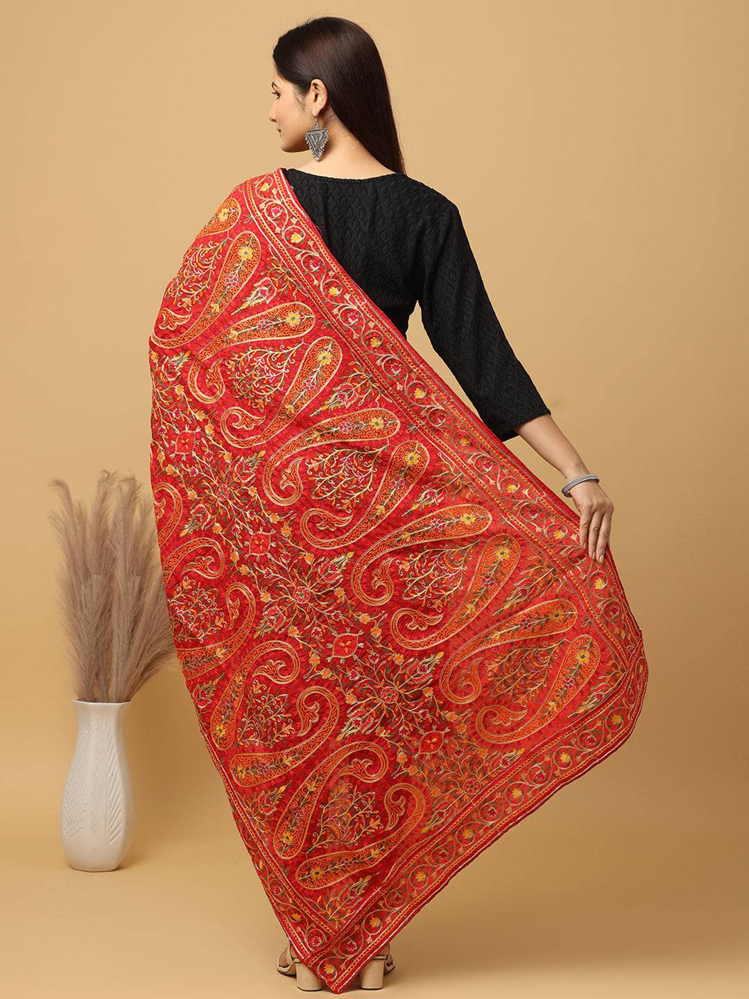 Back view of red threadwork pashmina dupatta