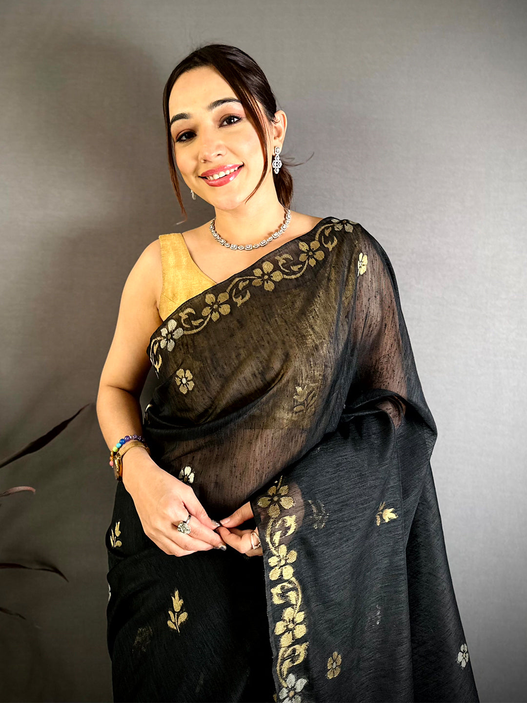 Black Sona Chandi Khadi Ghicha Saree