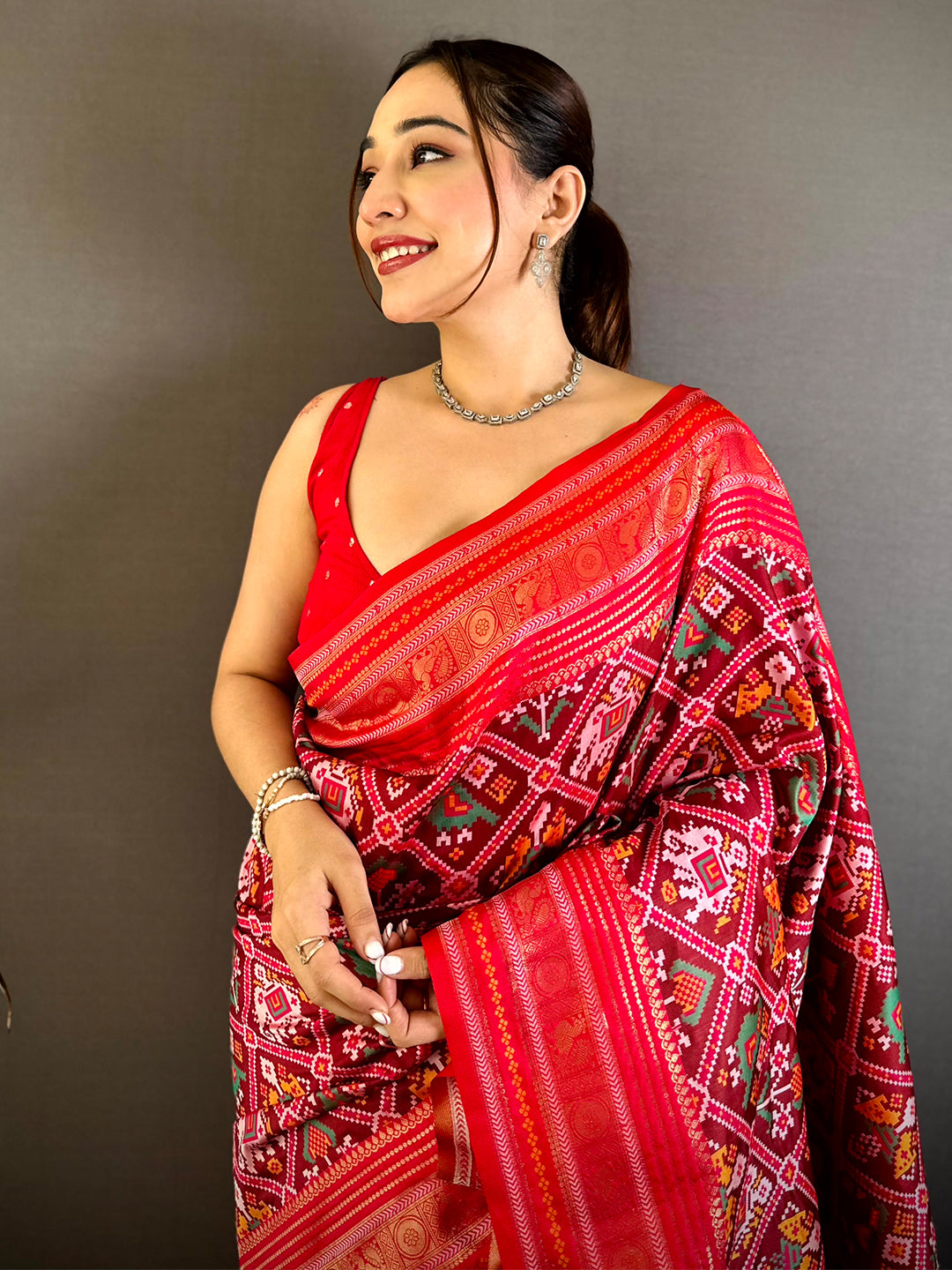Regal Double Ikkat Patola Kanchi Border Saree
