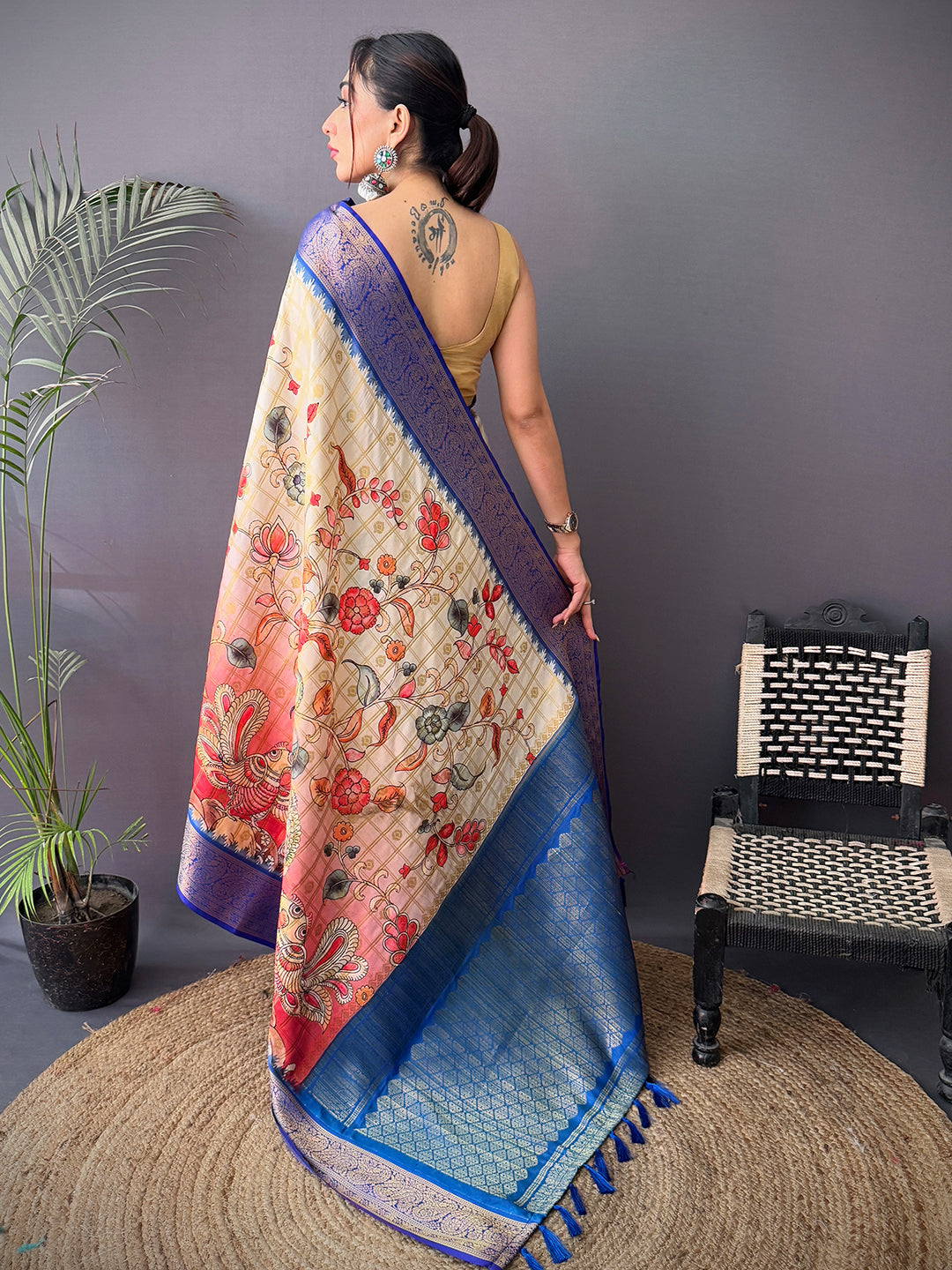 Ethereal Banarasi Kovai Rettapet Border Saree