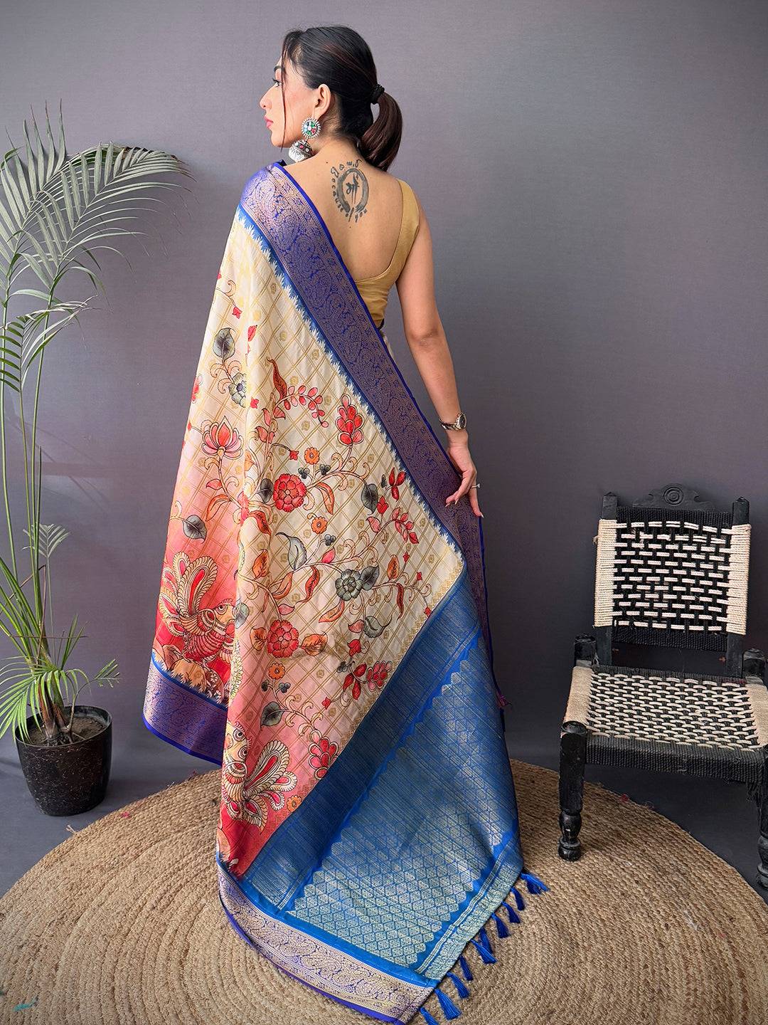 Ethereal Banarasi Kovai Rettapet Border Saree