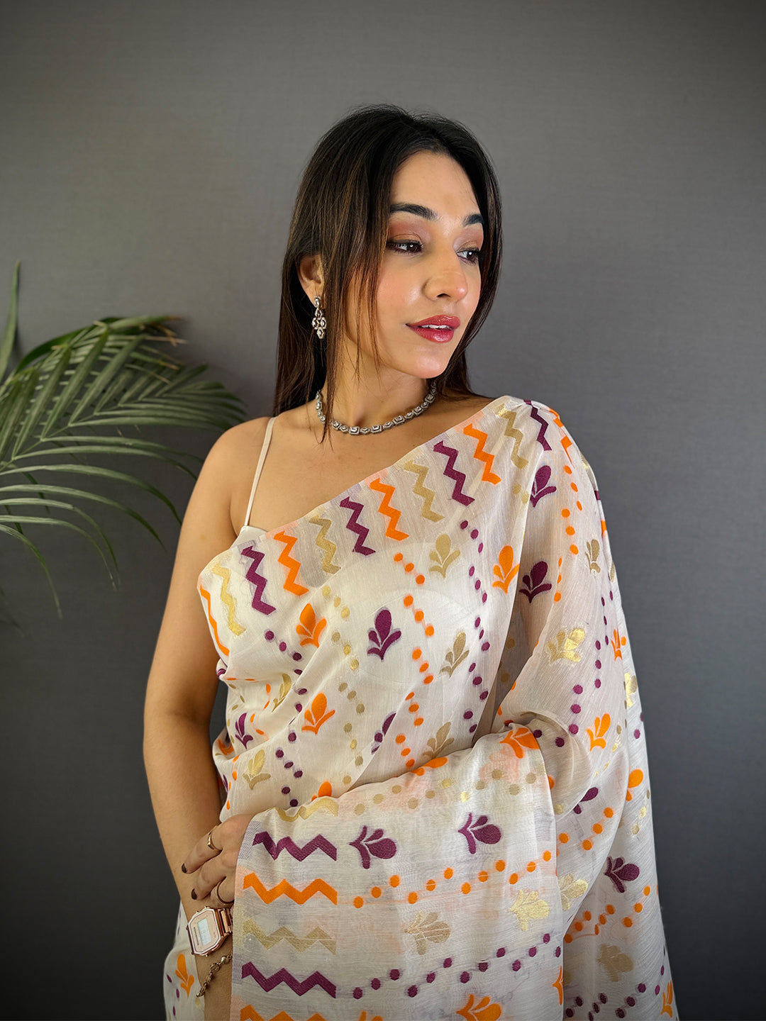 Cream Dhakai Jamdani Cotton Silk Saree