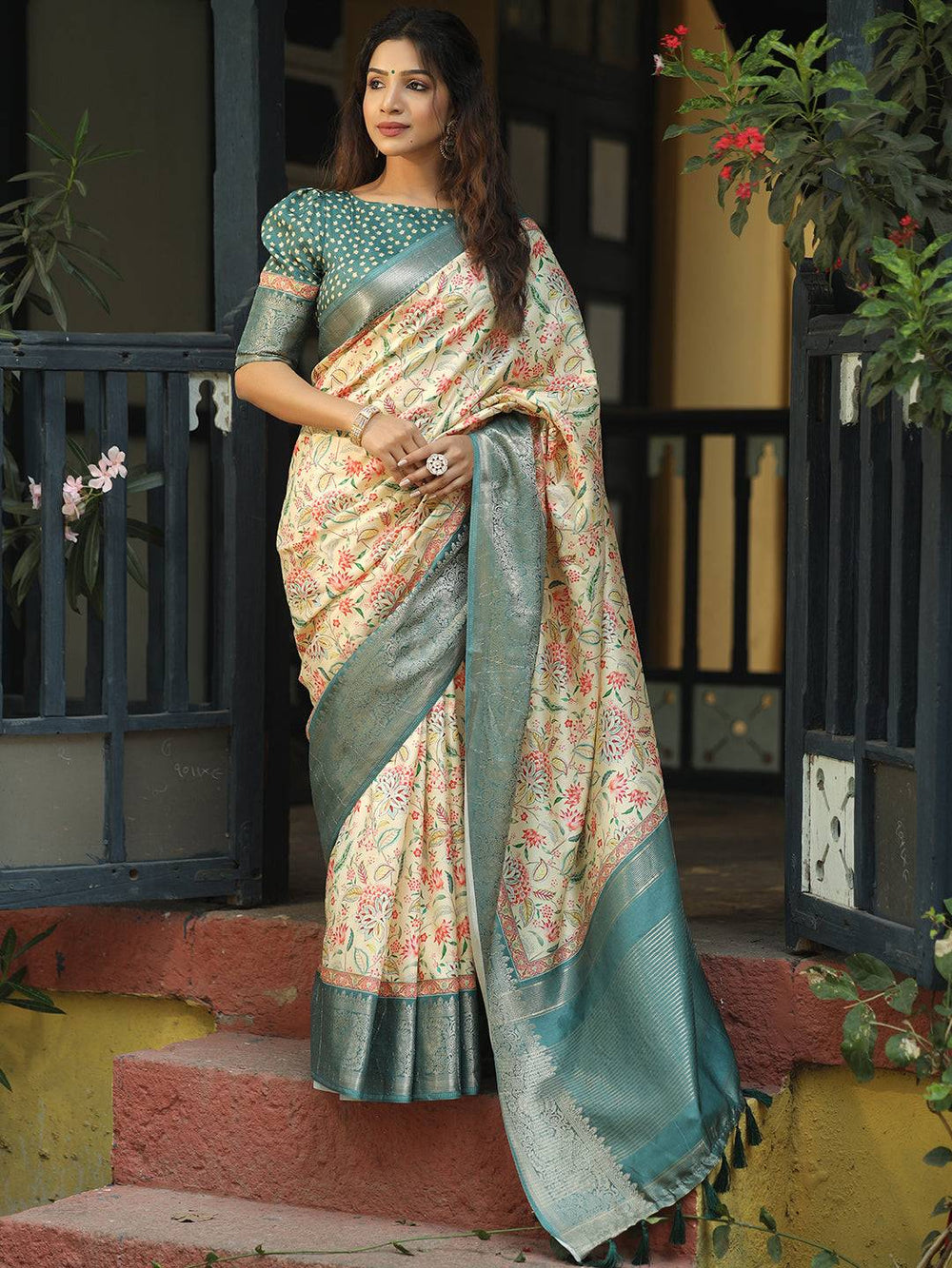 Cream Colour Phulkari Design Zari Weaving Pallu Saree