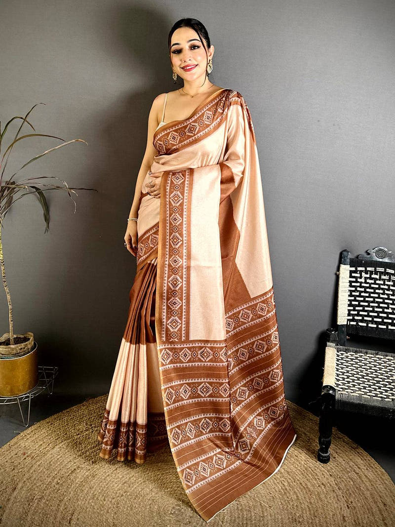 Stylish Tussar Geometric Striped Print Saree