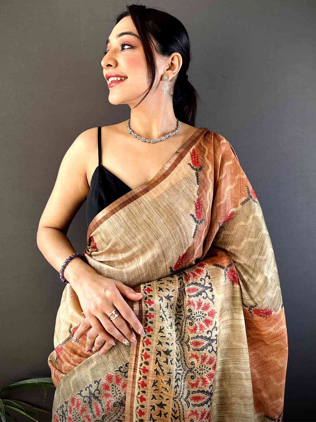 Beige Tissue Chanderi Geometric Floral Saree