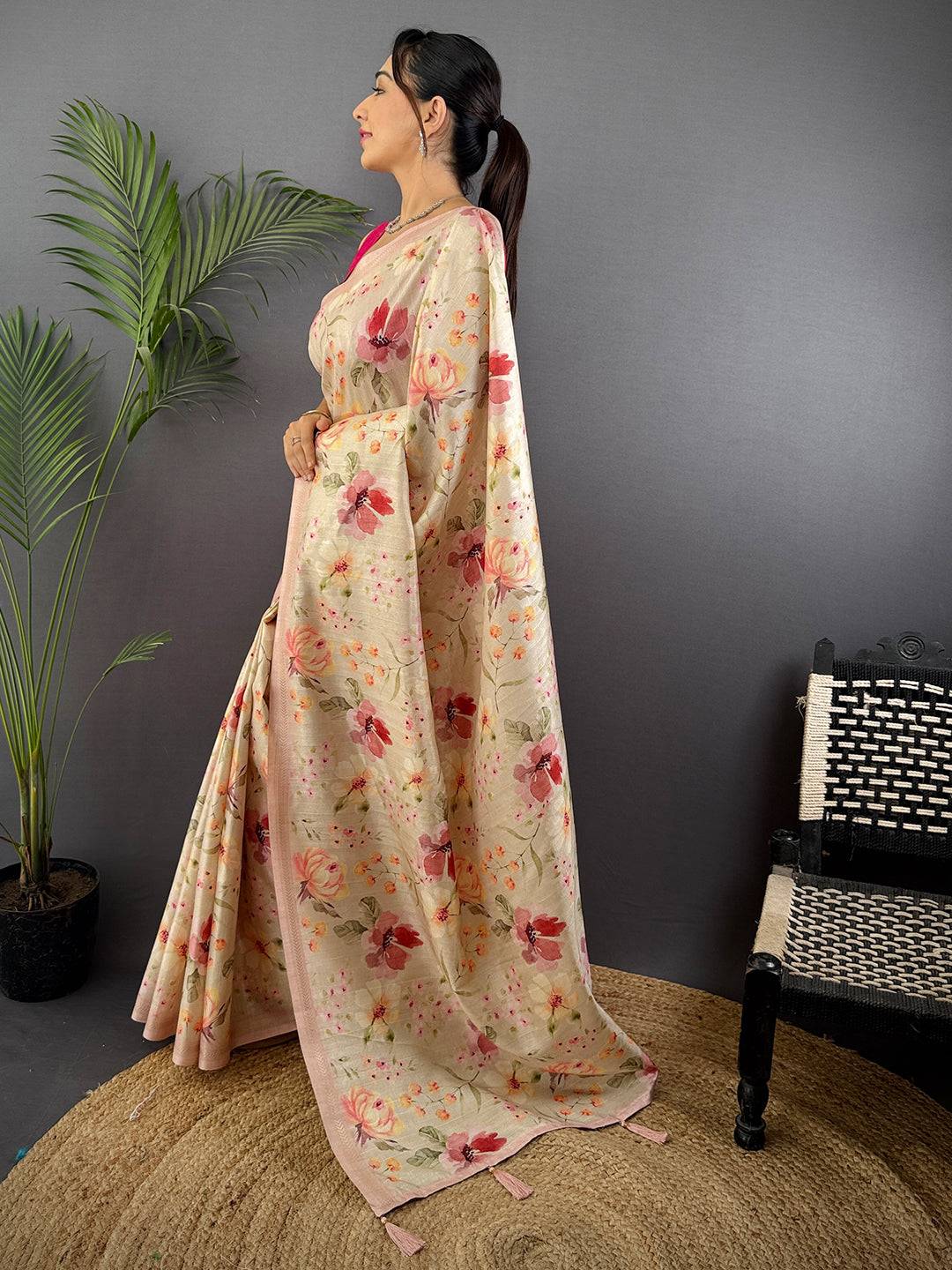 Beige Ghicha Leaf Print Saree