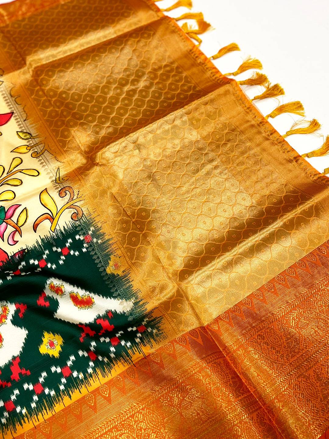 Regal Cream Floral Banarasi Silk Saree