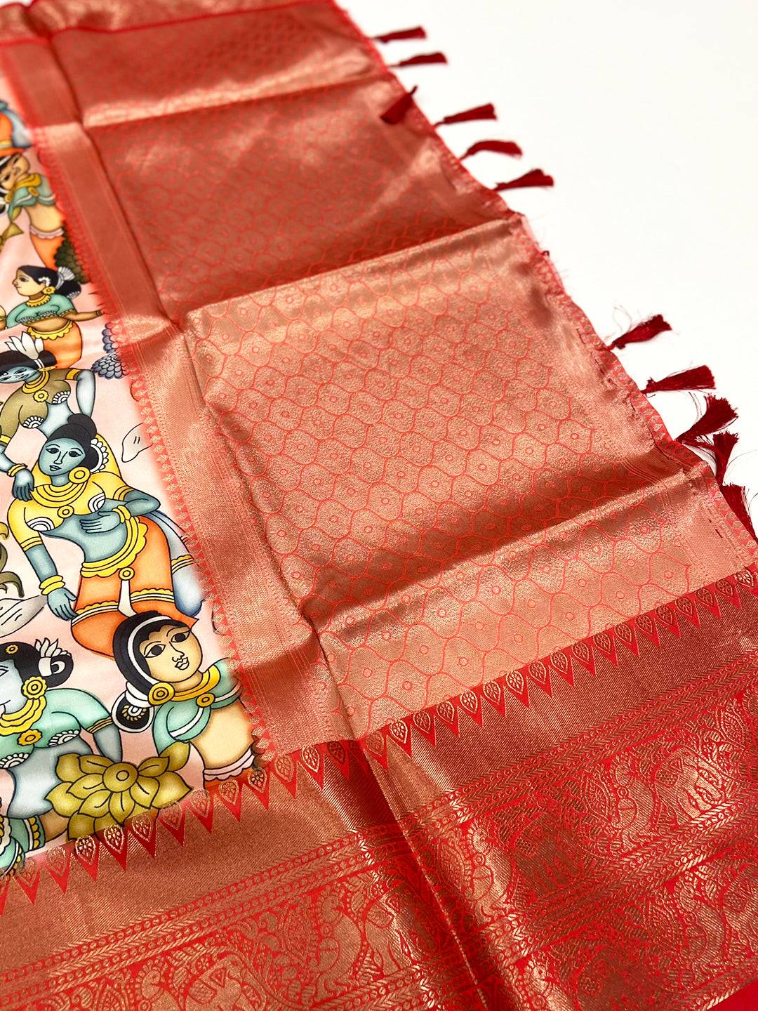 Opulent Banarasi Silk Kalamkari Pattern Saree
