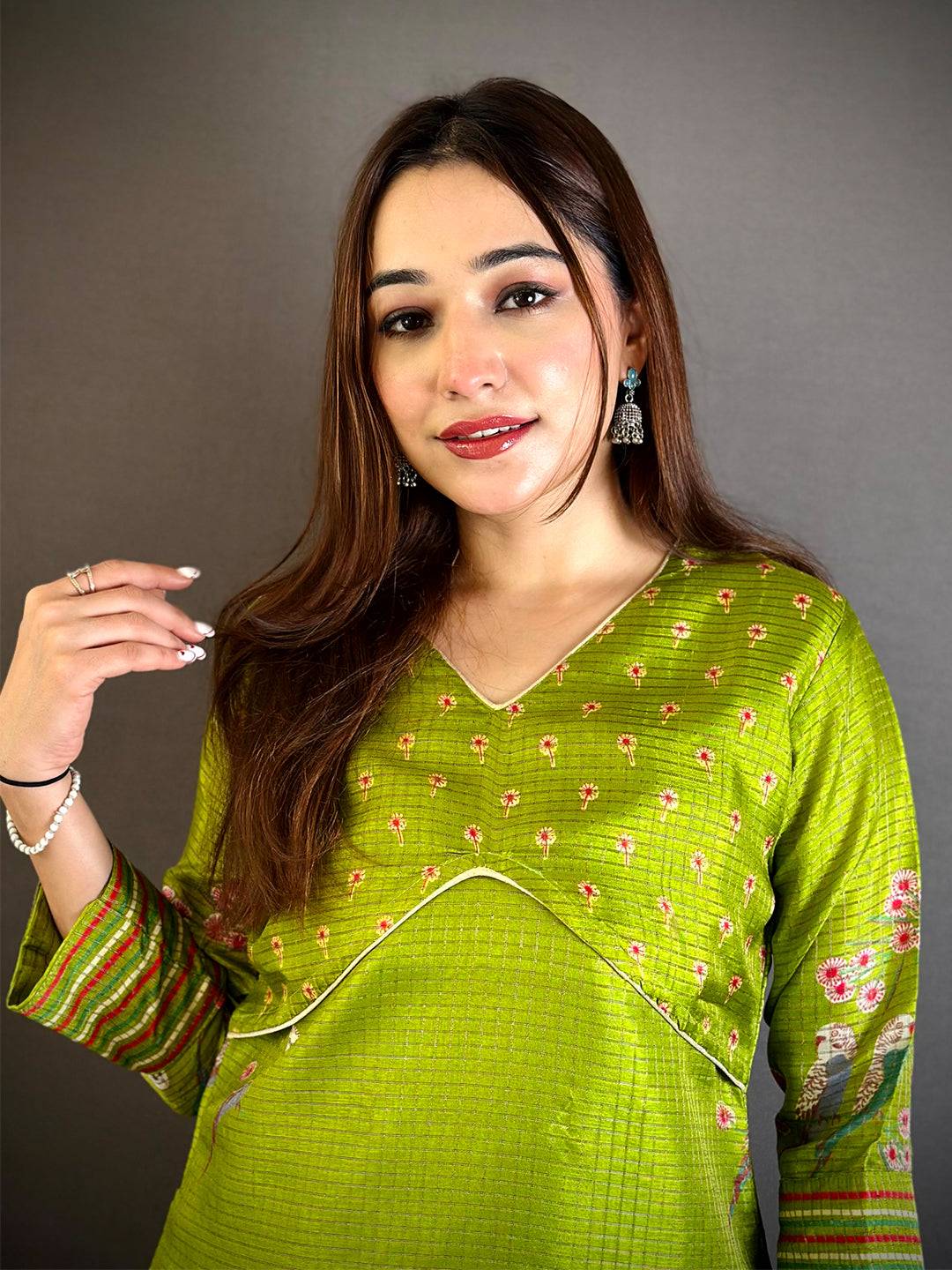 Graceful Tussar Check Ethnic Kurti