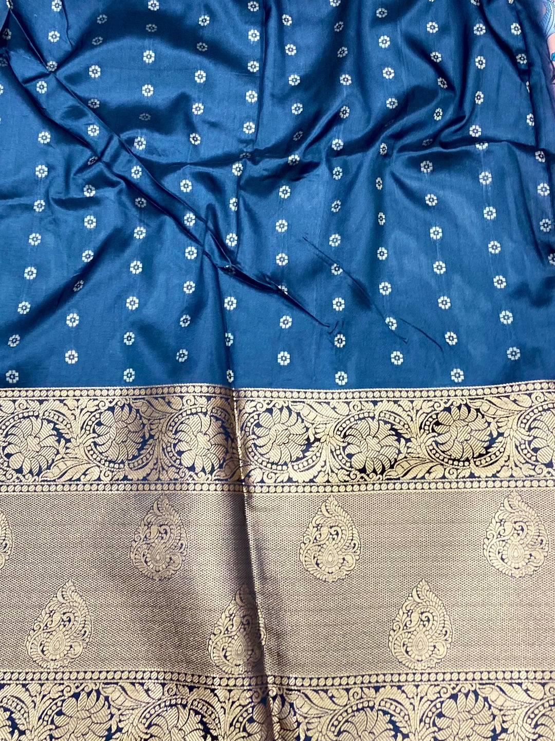 Off White Floral Printed Banarasi Silk Saree