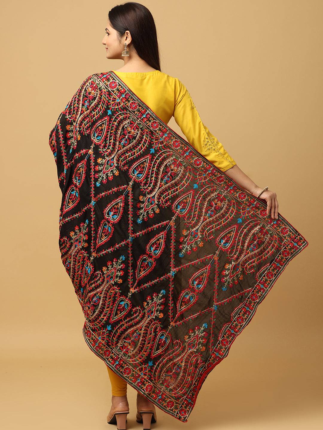 Back view of black poly chiffon pashmina dupatta