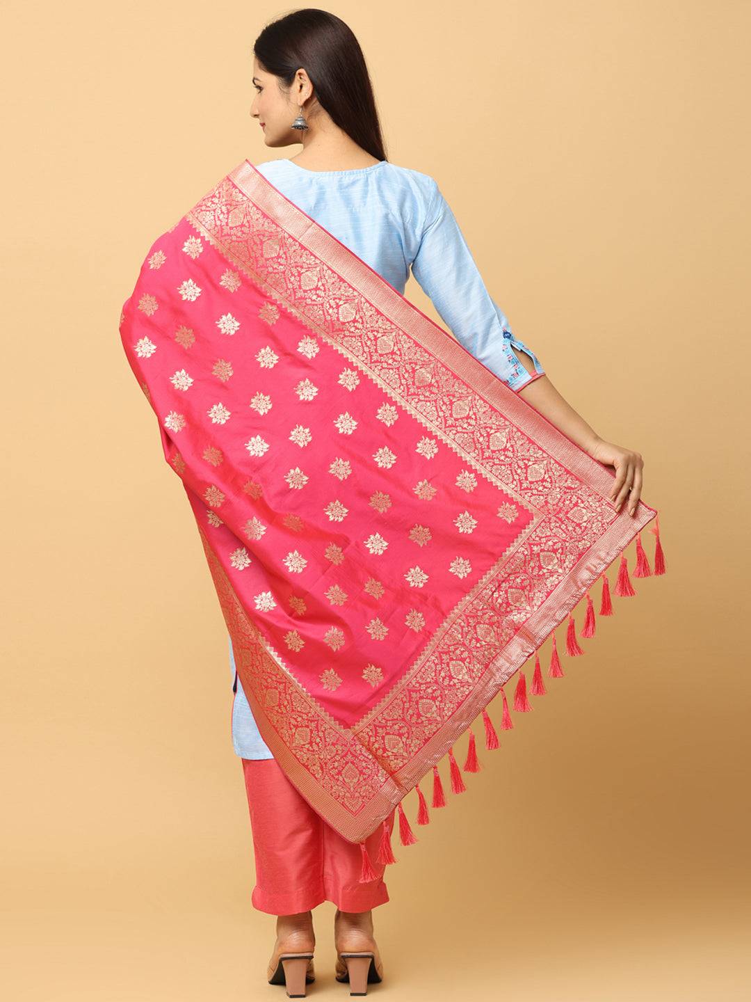 Back view of silk blend rani dupatta with tassels