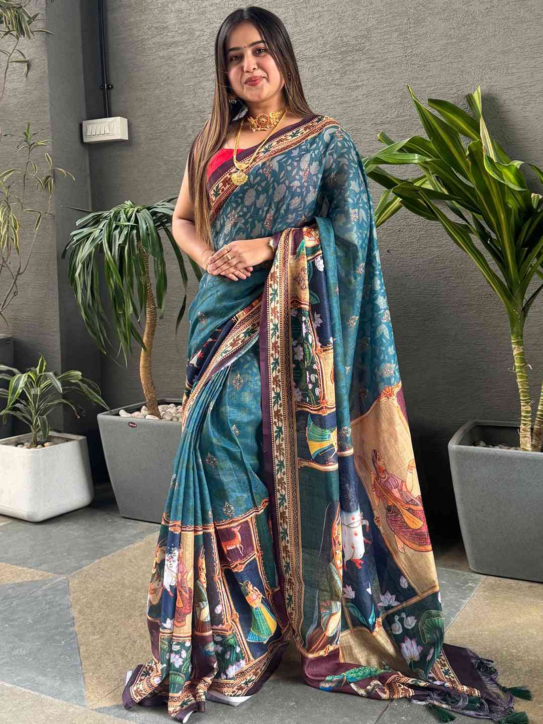 Elegant Firozi saree with intricate digital print design