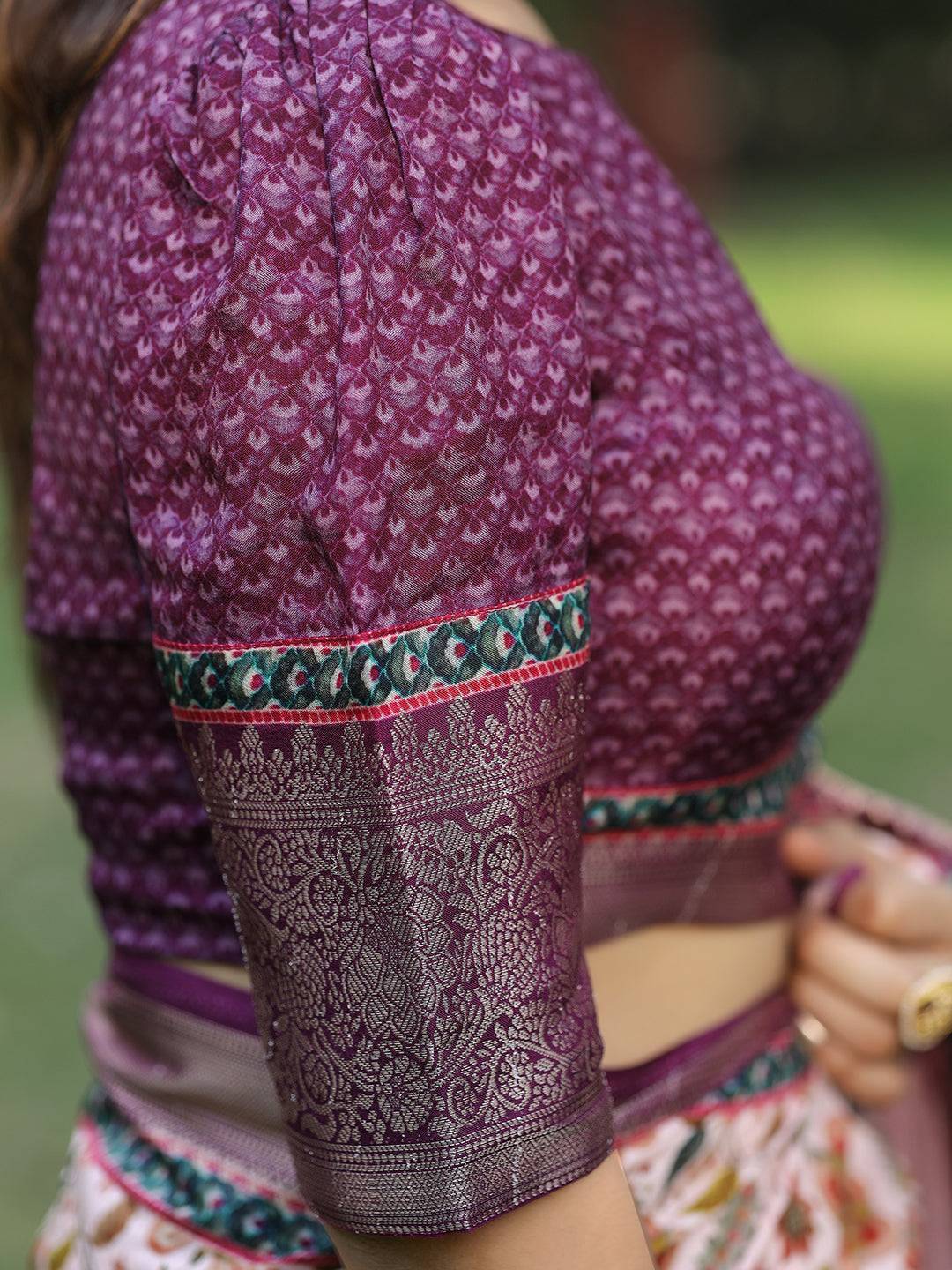 Pink Colour Phulkari Design Zari Weaving Pallu Saree