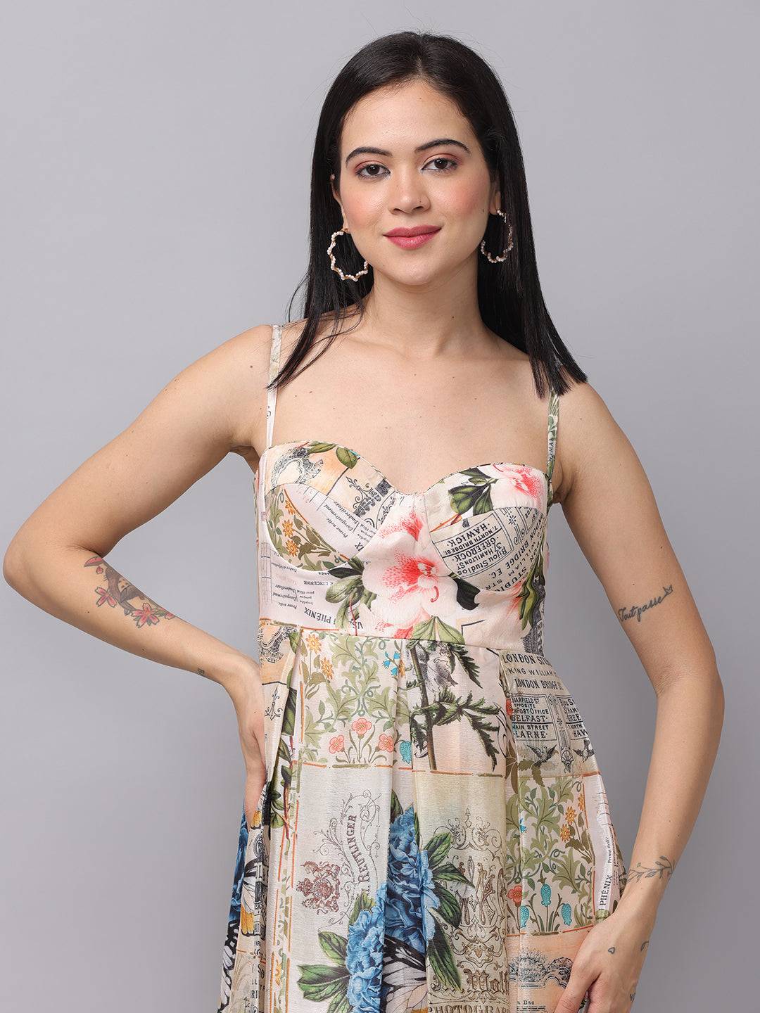 Close-up of sweetheart neck dress with floral print