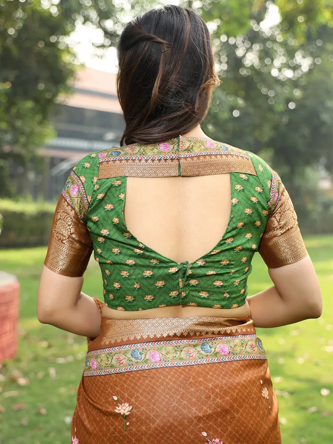 Pure Viscose Dola Silk Saree in Brown with Kalamkari Print