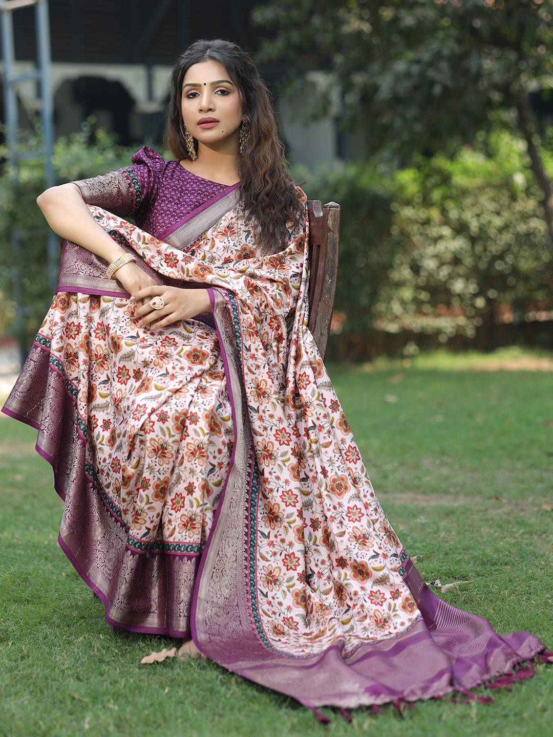 Pink Colour Phulkari Design Zari Weaving Pallu Saree