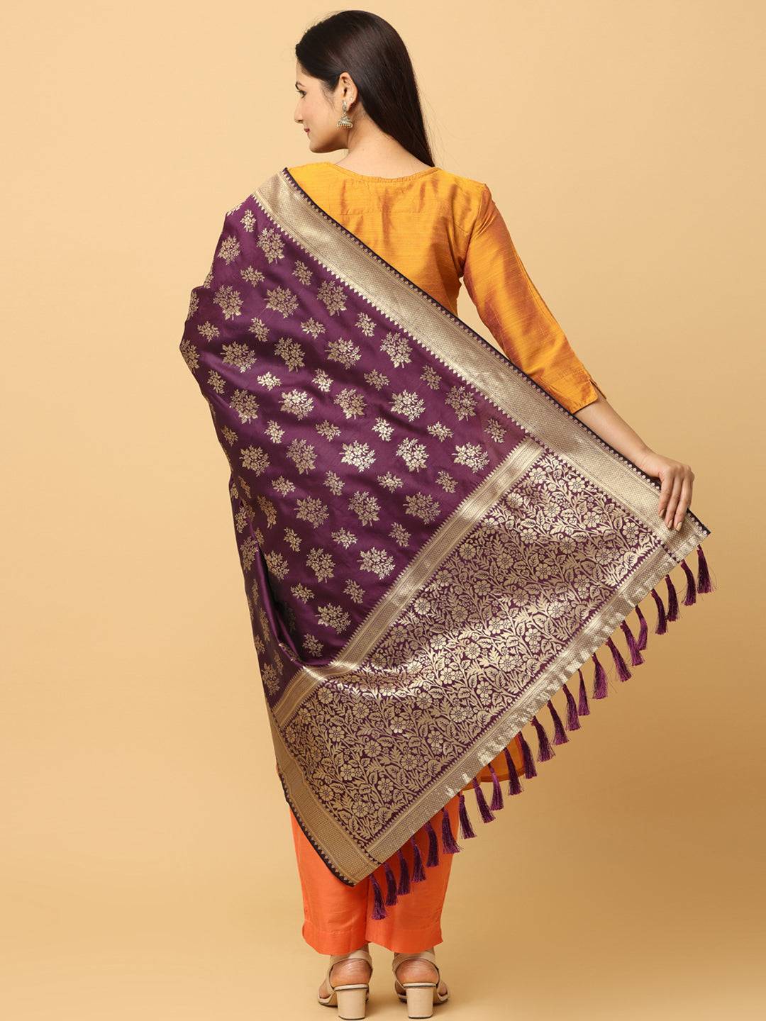 Back view of woven design wine silk blend dupatta