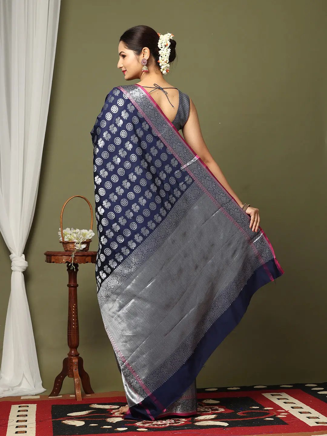 Kanjivaaram Soft Silk Saree With Zari More Silkka work