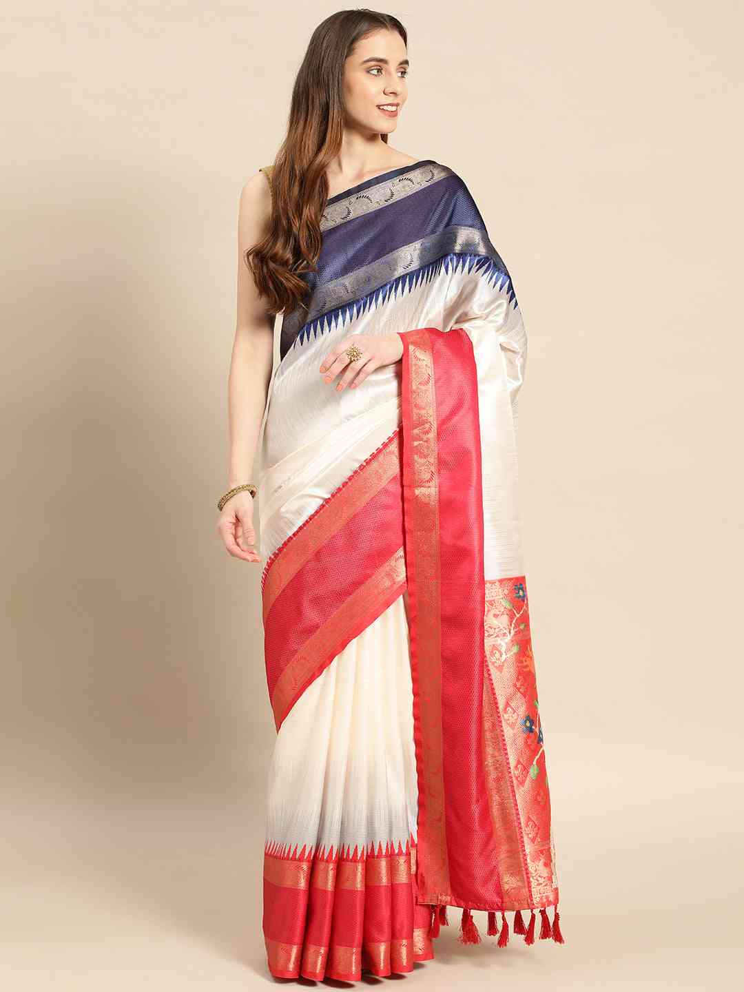 Ganga Jamuna Pattu Border Banarasi Soft Silk Saree