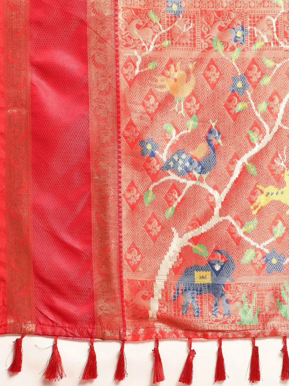 Ganga Jamuna Pattu Border Banarasi Soft Silk Saree