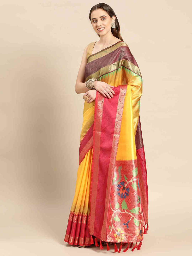 Exclusive Ganga Jamuna Pattu Border Banarasi Soft Silk Saree