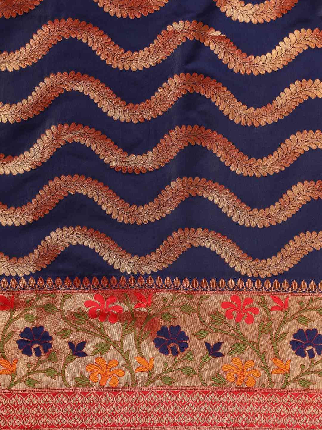 Beautiful Banarasi Geometric Zari Silk Saree