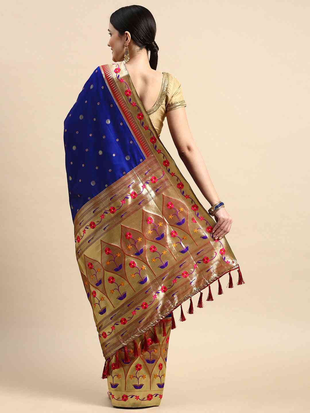 Exquisite Yevla Paithani Minakari Work Silk Saree
