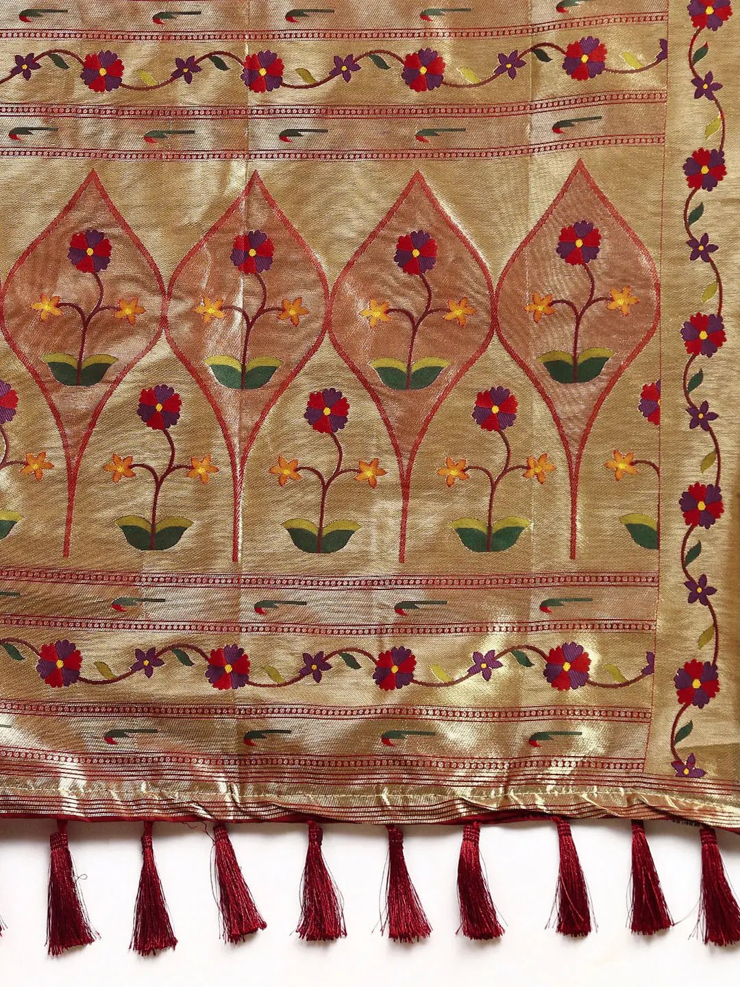 Exquisite Yevla Paithani Minakari Work Silk Saree