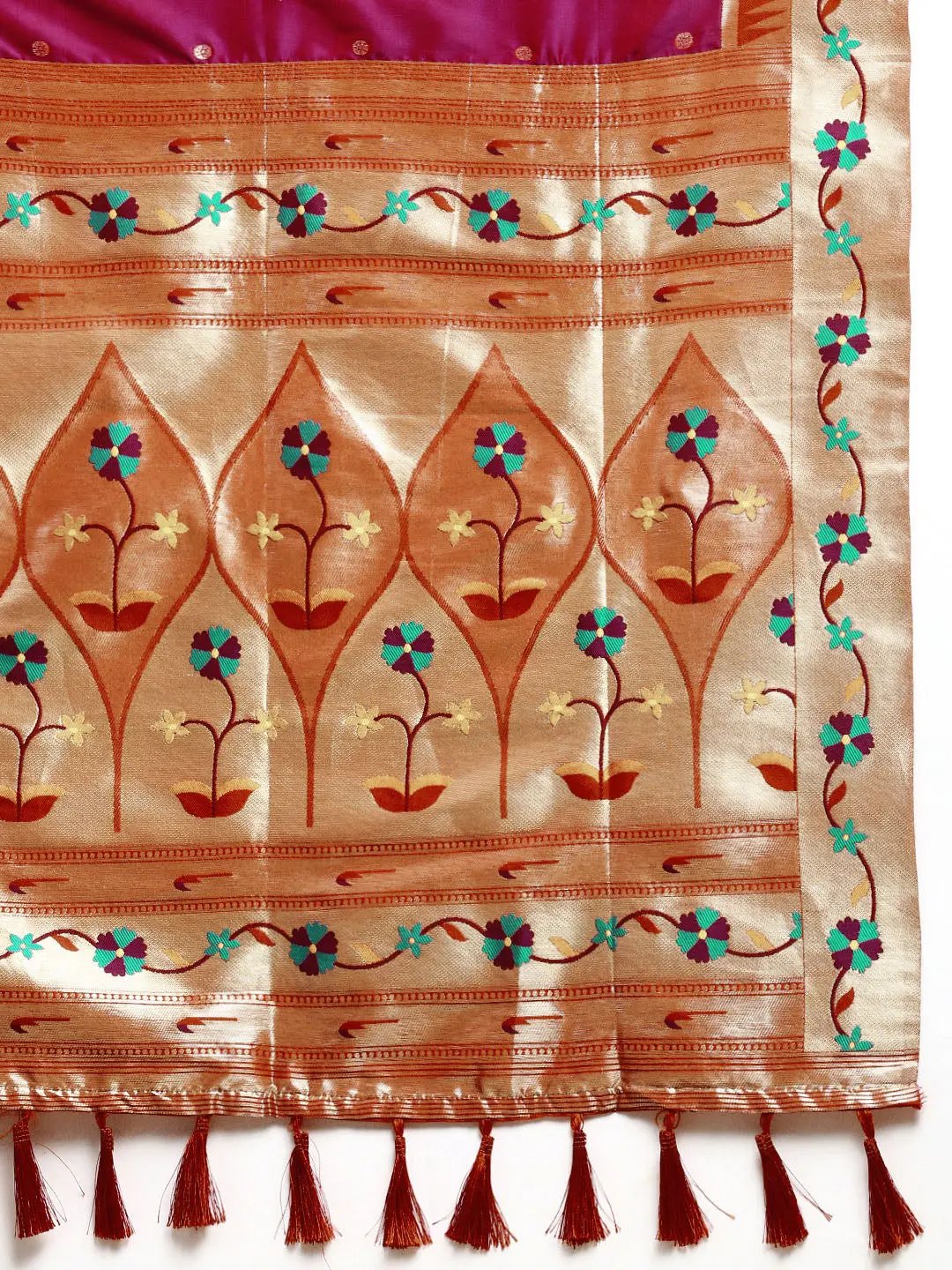 Exquisite Yevla Paithani Minakari Work Silk Saree