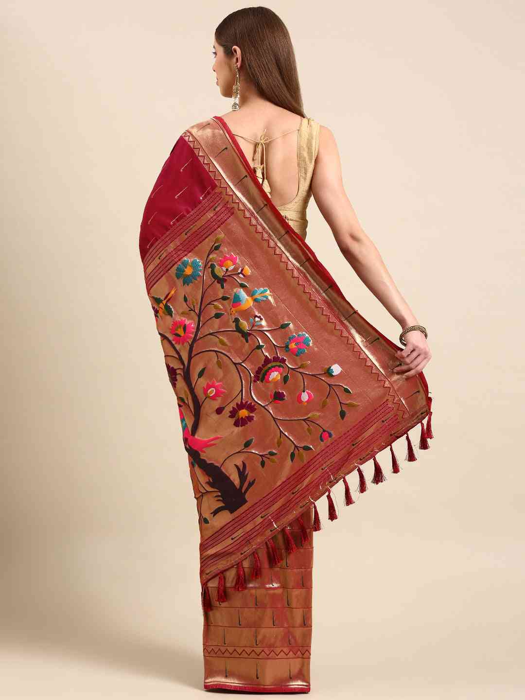 Exquisite Yevla Paithani Minakari Work Silk Saree