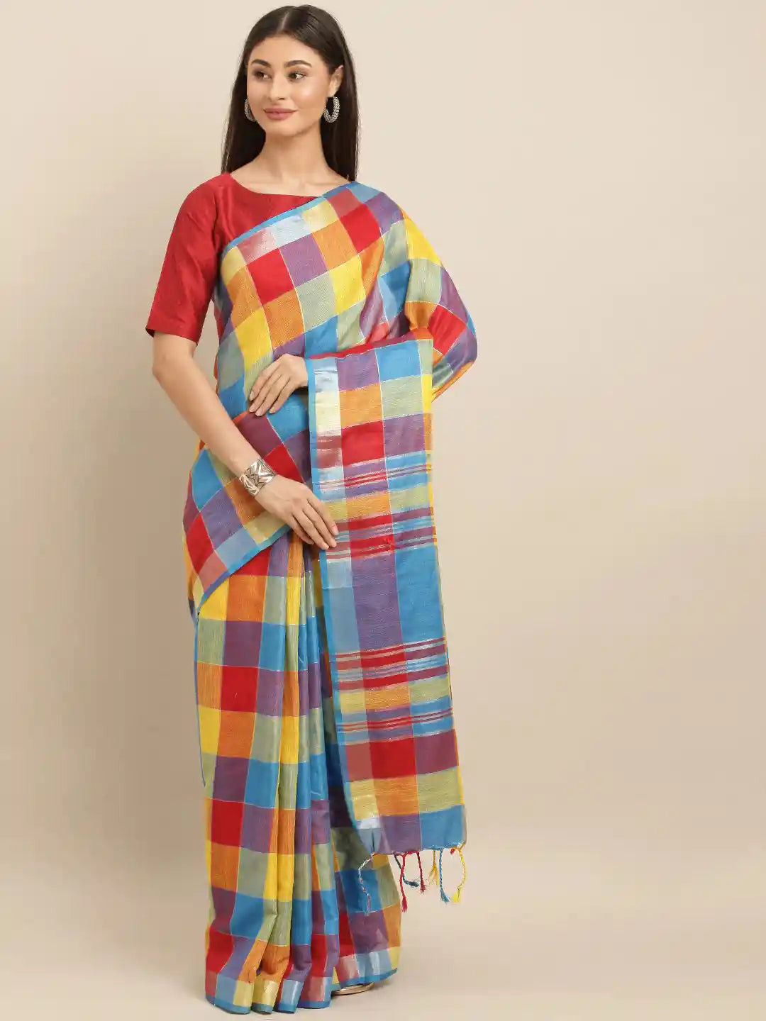 Beautiful Checked Red Colour Saree With Zari Work