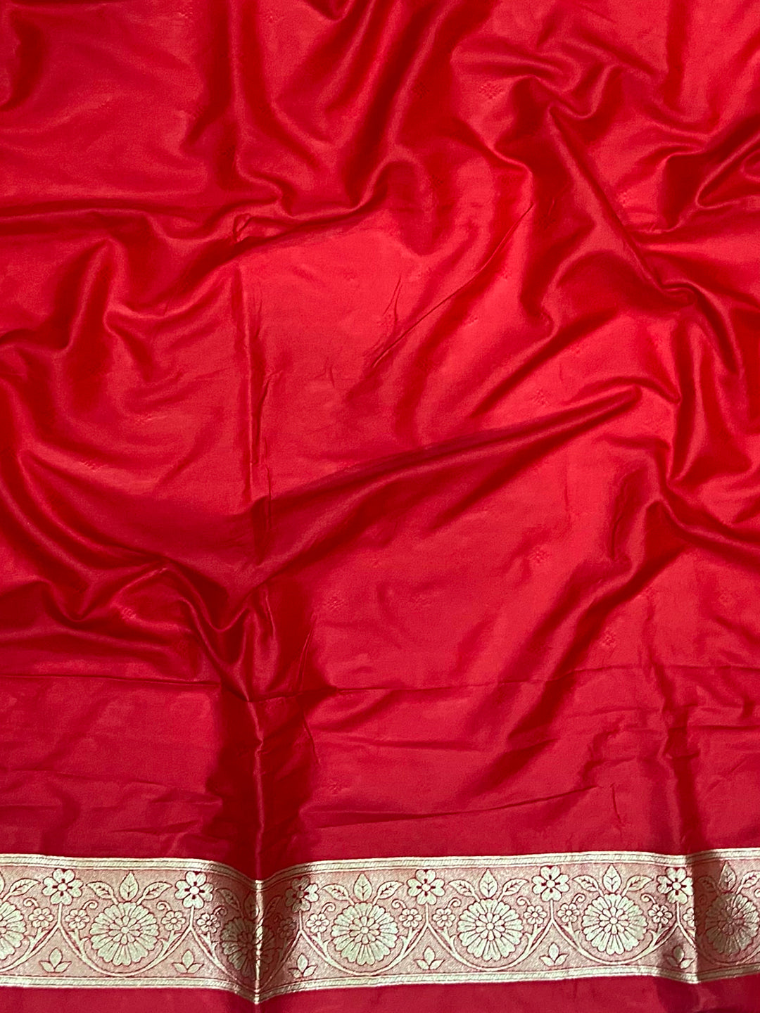 Radiant Banarasi Katan Silk Zari Weaving Saree