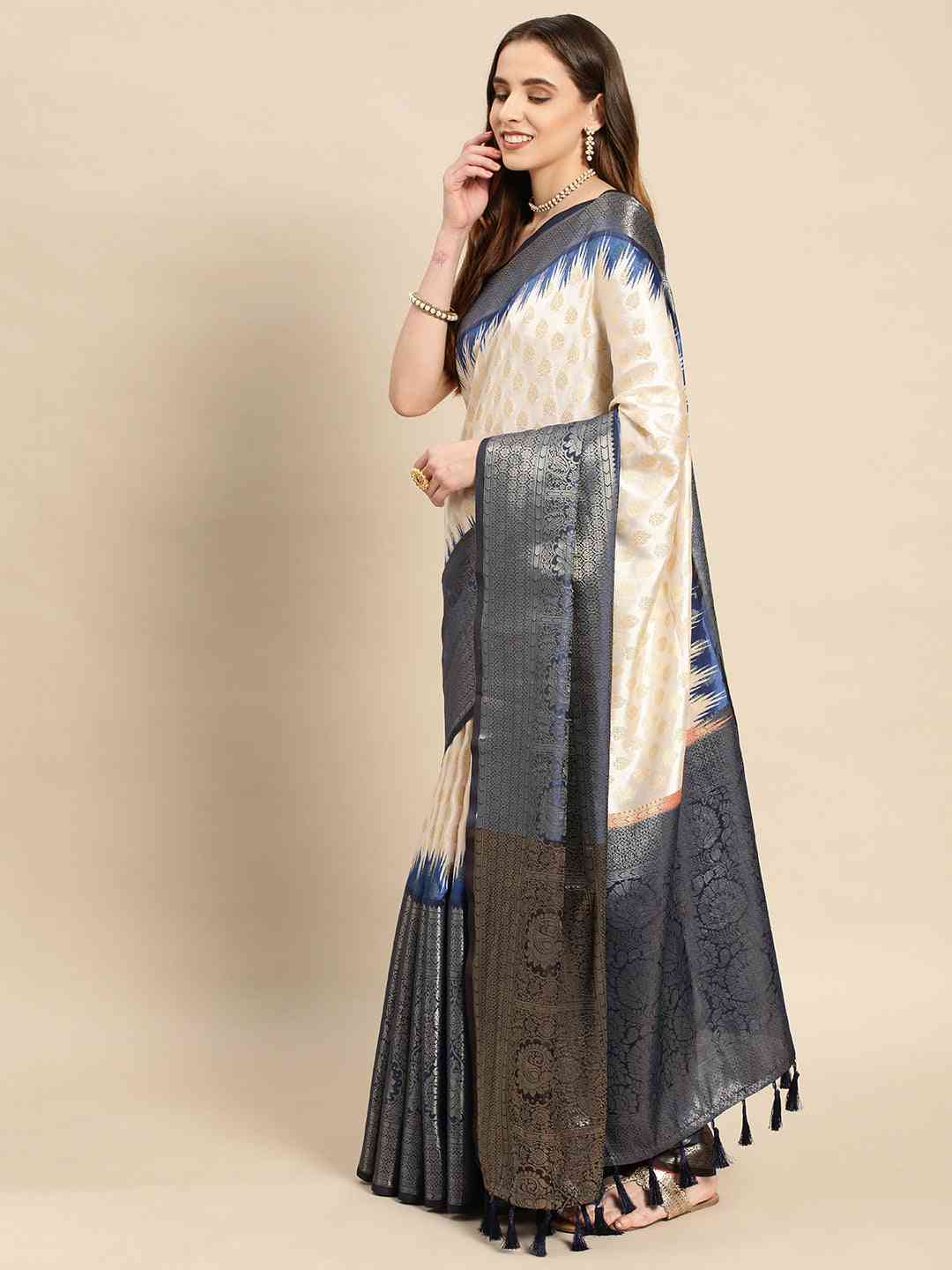 Banarasi Pattu Zari Border Ikkat Desine Silk Sarees