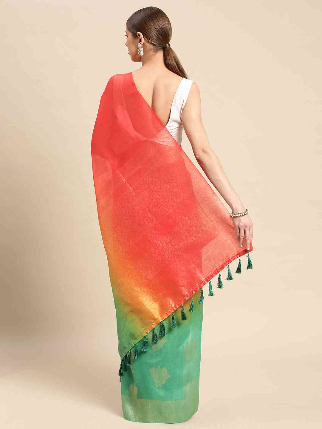 Slub Katan Silk Saree With Digital Print