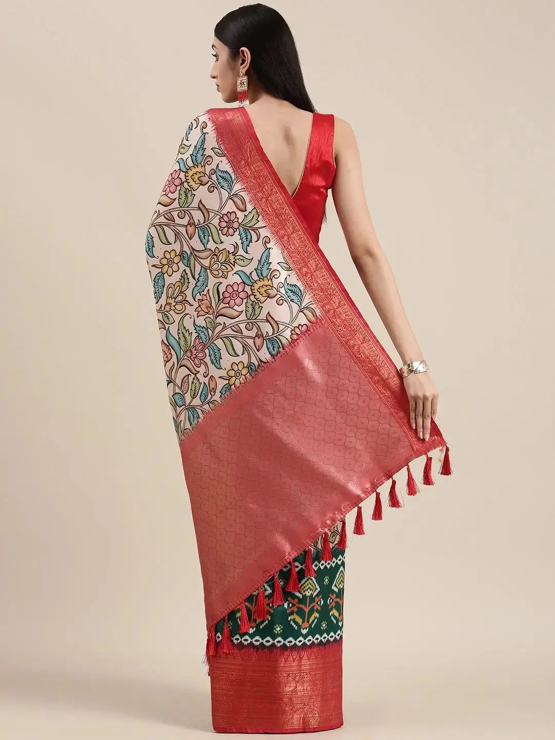 Cream Colour Kanjivaram Zari Silk Saree With Ethnic Motifs