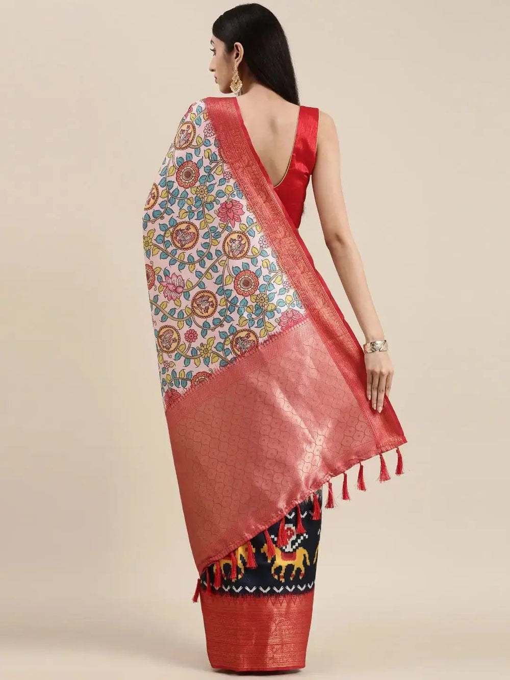 Kanjivaram Zari Silk Saree With Ethnic Motifs