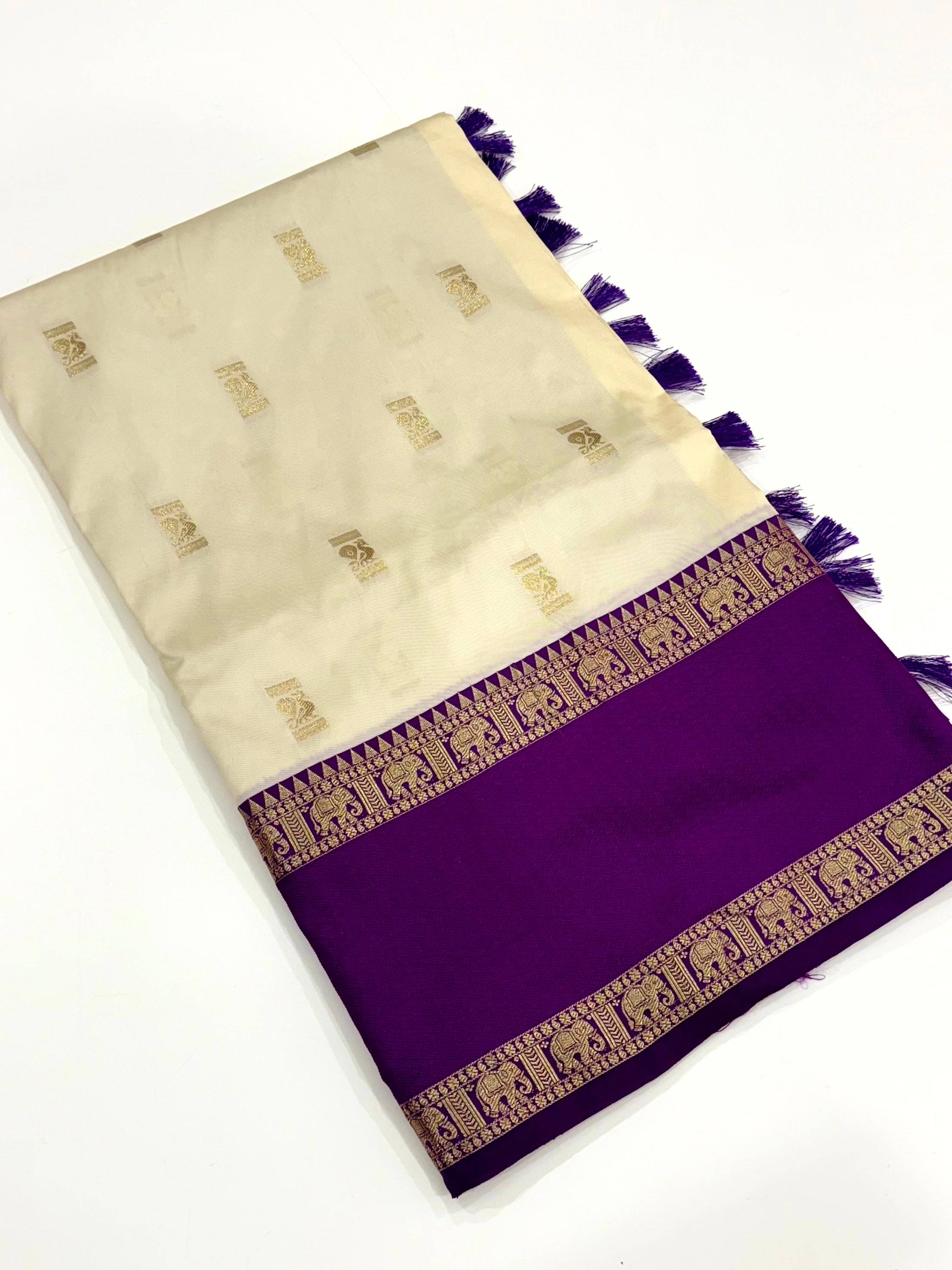 White Gadhwal Pure Soft Silk Saree