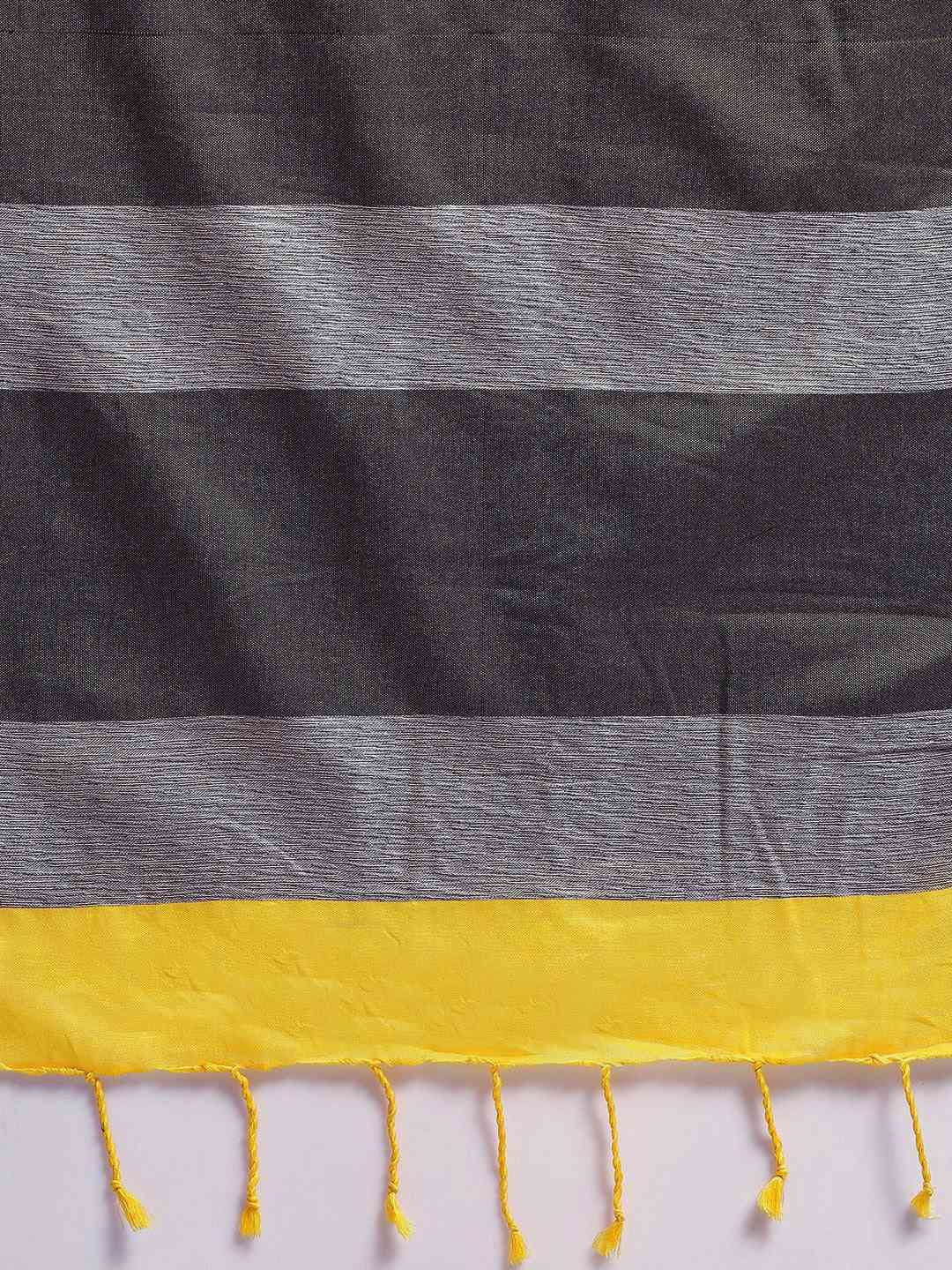 Stylish Yellow Colour Linen Blend Zari Saree