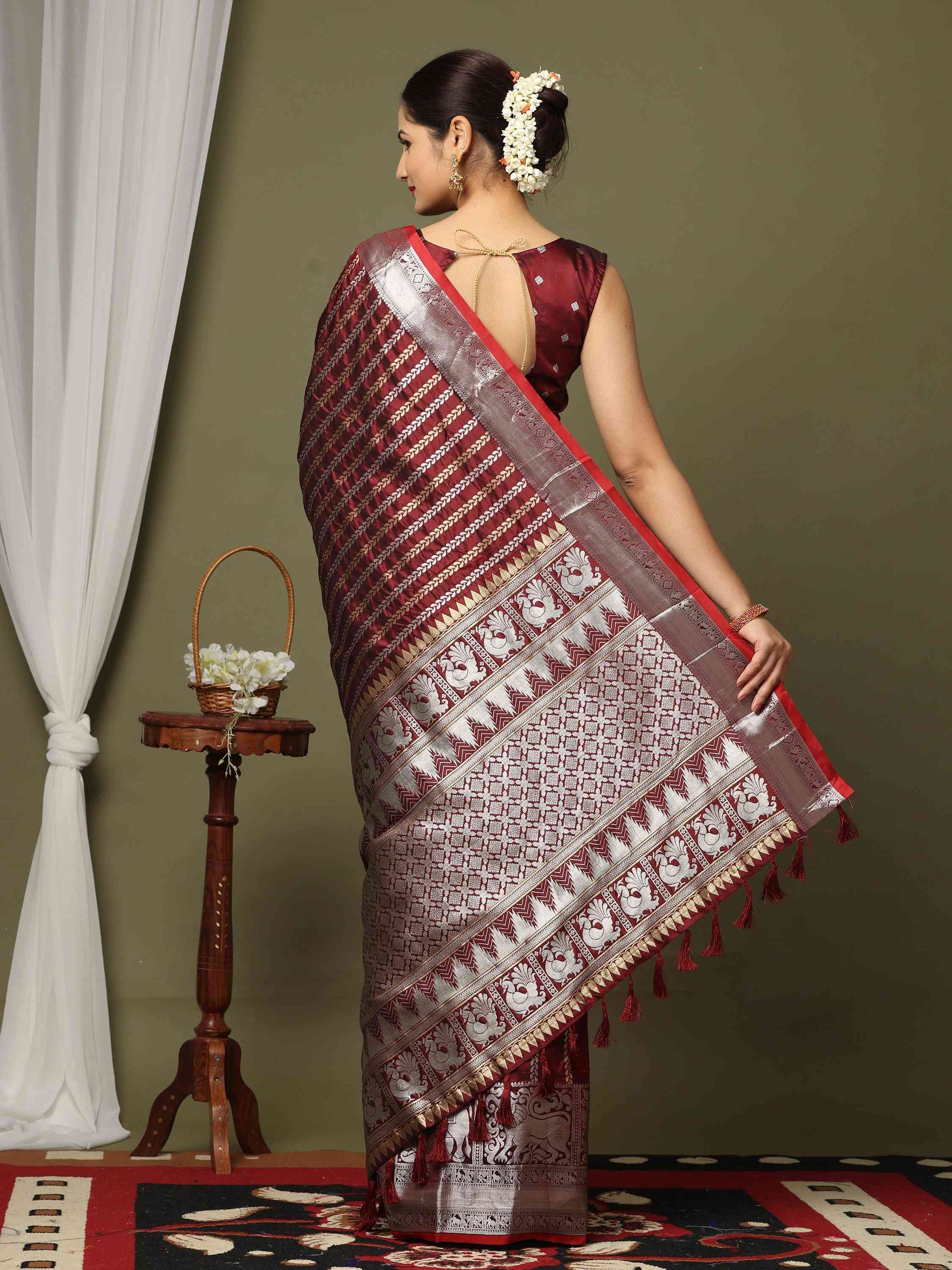 Striped Woven Design Zari Silk Blend Banarasi Saree