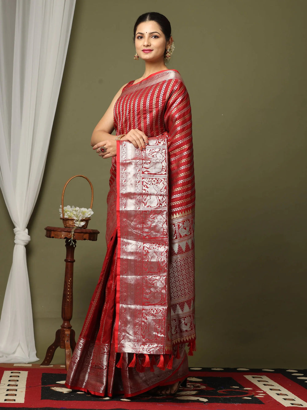 Striped Woven Design Zari Silk Blend Banarasi Saree