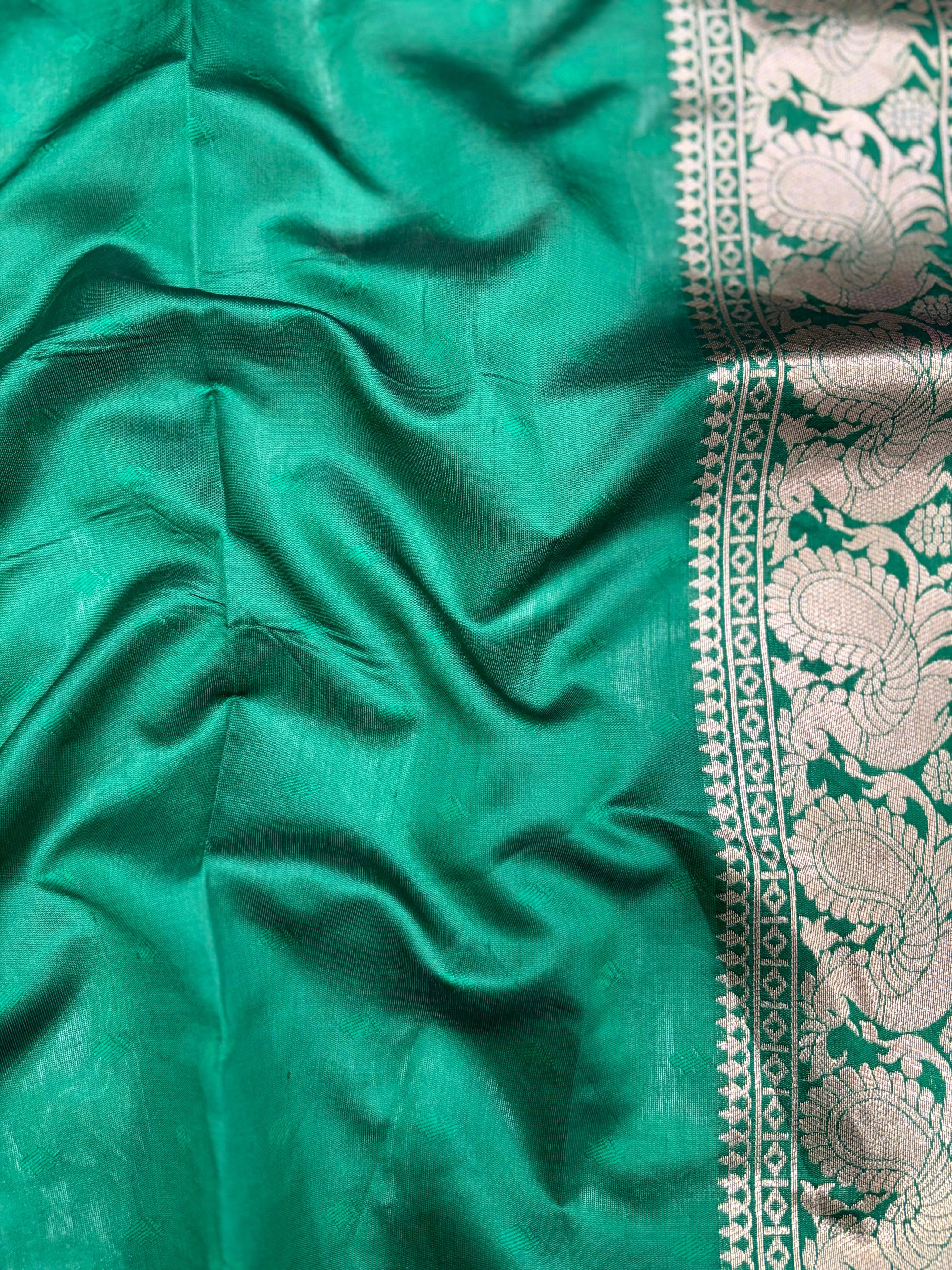 Purple Silver Zari Butta Kanjivaram Silk Saree